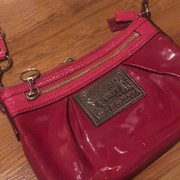 Coach Poppy Leather Swingpack Crossbody Bag Pink Purse - Picture 2 of 7